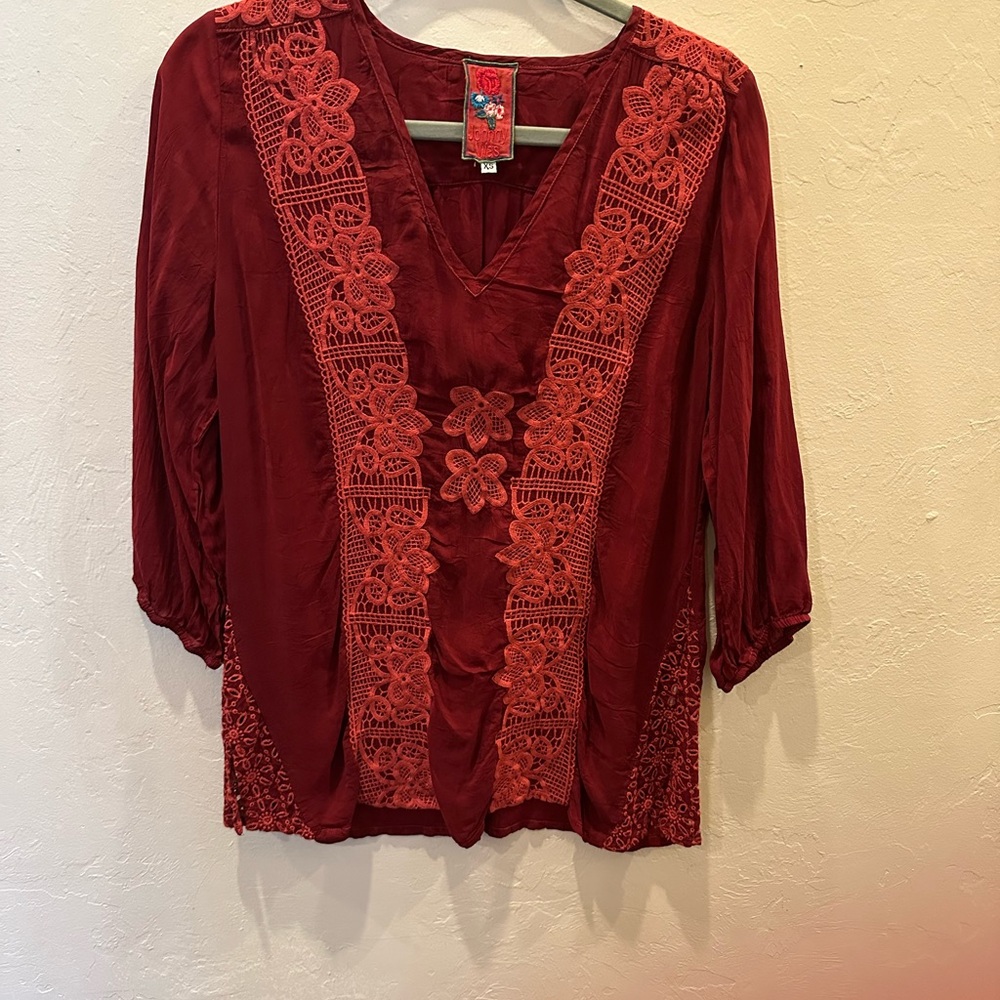 Johnny  Was Women's Red Embroidered Top Size XS